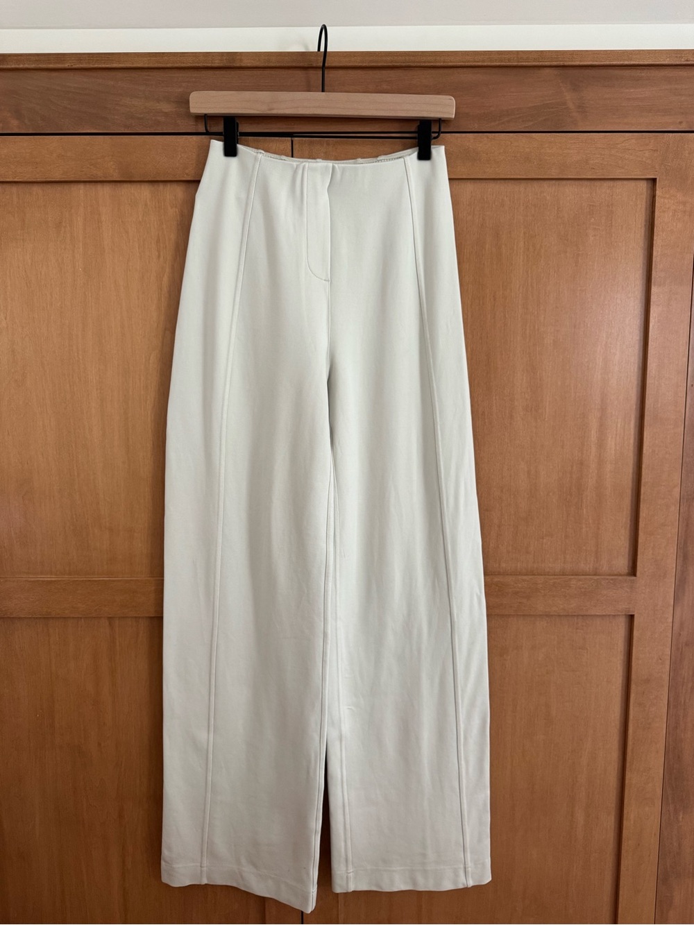 Lululemon Stretch Knit Straight-Leg Pull-On Pants Bone – S